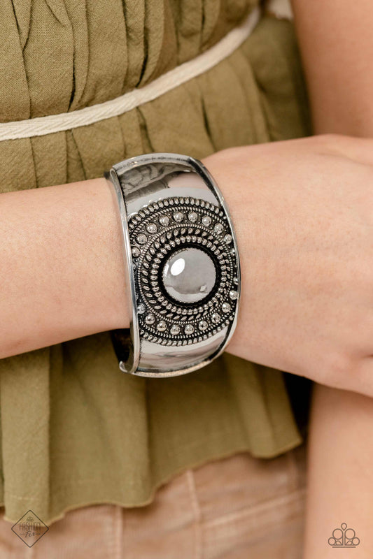 Paparazzi Accessories Gorgeous Gypsy - Silver Bracelet