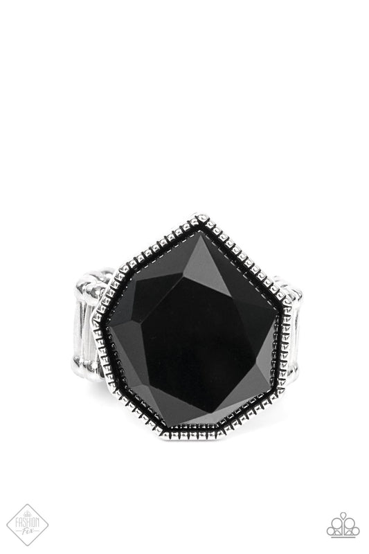 Dynamically Defaced - black - Paparazzi ring