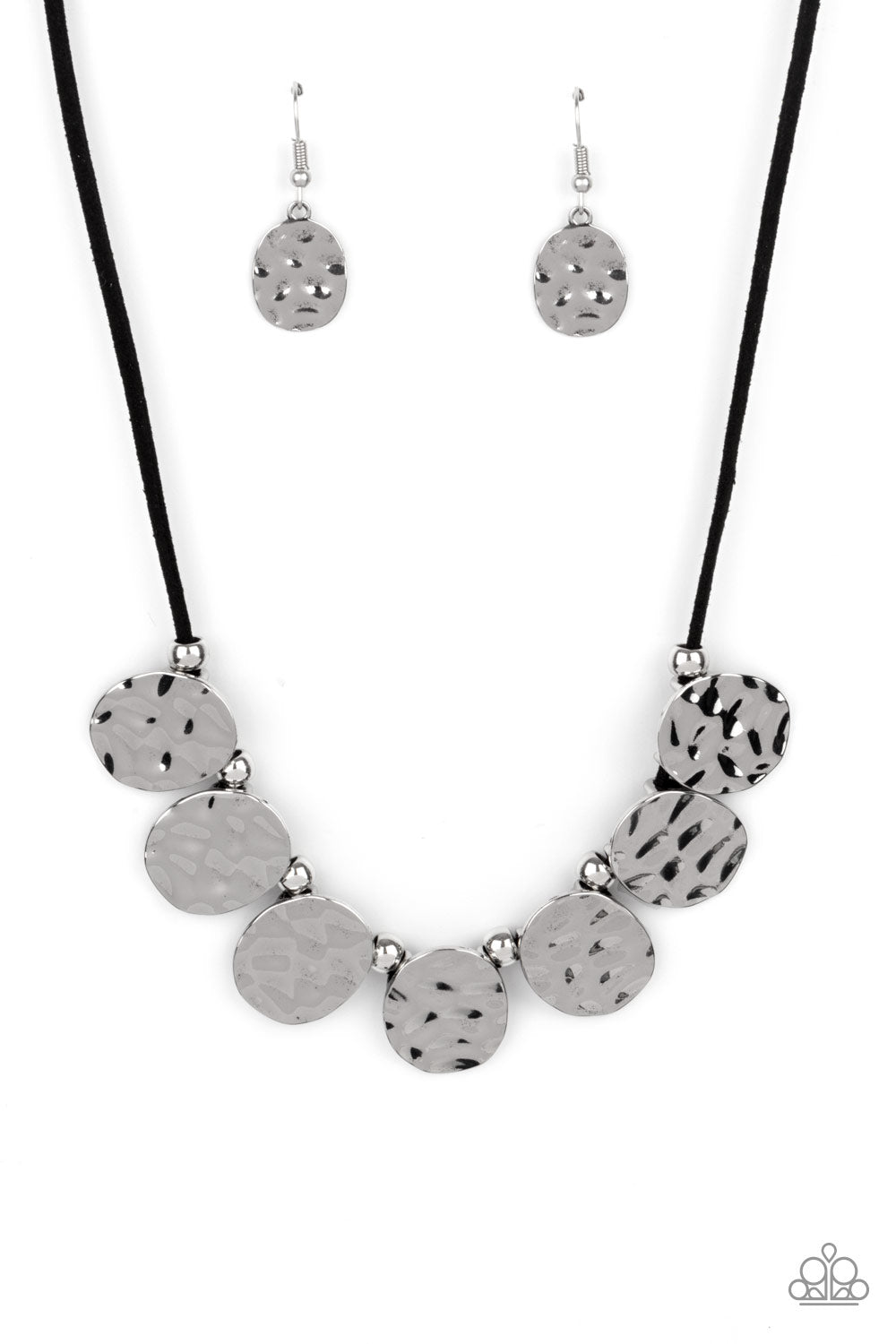** 0546 Paparazzi Accessories Turn Me Loose - Black Necklace